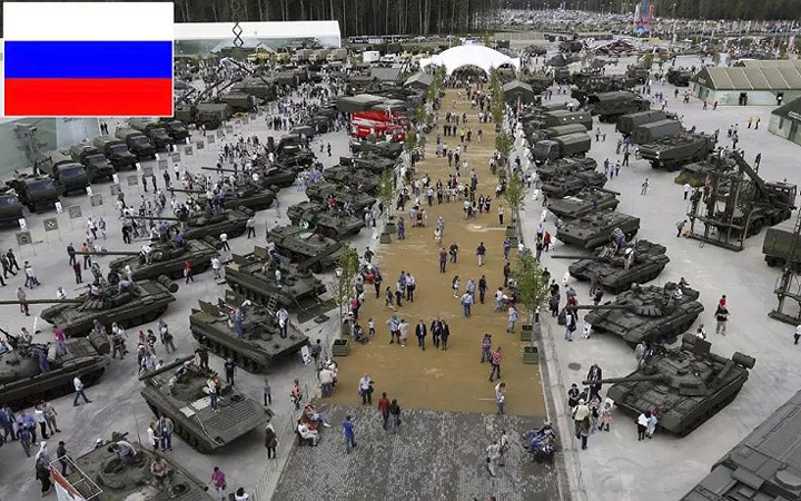 Thứ 2: Nga - Ngân sách quốc phòng: 44, 6 tỷ USD: Tổng số quân nhân: 3.371.027; Tổng số máy bay chiến đấu: 3.794; Xe tăng: 20.216; Xe chiến đấu thiết giáp: 31.298; Tàu hải quân: 352; Tàu khu trục: 1; Tàu ngầm: 63; Chỉ số sức mạnh: 0,0929.