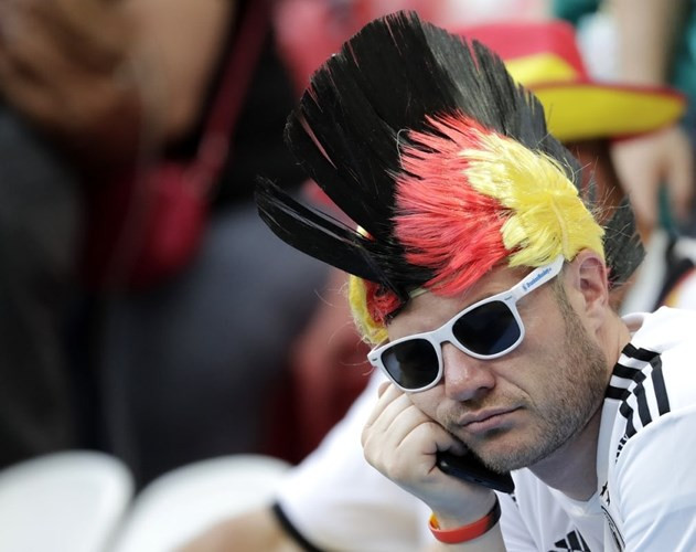 Tin dữ đến với đội tuyển Đức khi Thụy Điển dẫn Mexico với tỷ số 2-0. Điều này đồng nghĩa với việc Đức buộc phải thắng Hàn Quốc mới được đi tiếp. Ảnh: AP