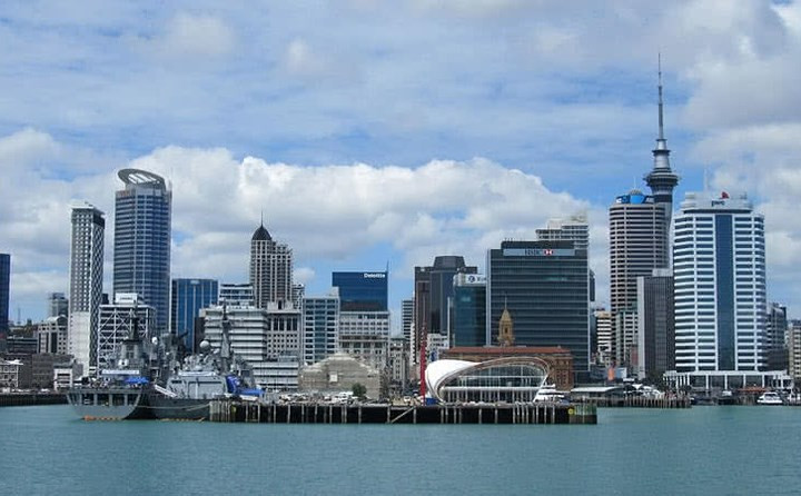 2. New Zealand đứng hàng thứ 2, với mức độ tiến bộ xã hội cao, hệ thống tư pháp mạnh và lực lượng cảnh sát lành mạnh.