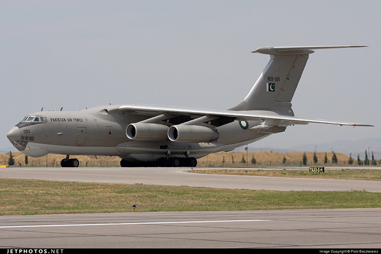 Để tìm cách mở rộng phạm vi hoạt động của các máy bay chiến đấu của mình, Pakistan đã ký hợp đồng mua mới 4 máy bay tiếp dầu Ilyushin-78 của Ukraine và sử dụng chúng làm nền tảng mở rộng năng lực chiến đấu của không quân thay vì phụ thuộc quá nhiều vào Mỹ như trước. Nguồn ảnh: Jetphotos.