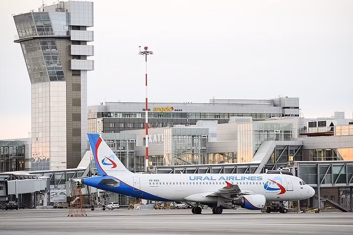 Sân bay Ekaterinburg (cách Moscow 1.800km về phía đông) là nơi World Cup 2018 sắp diễn ra vào mùa hè này.