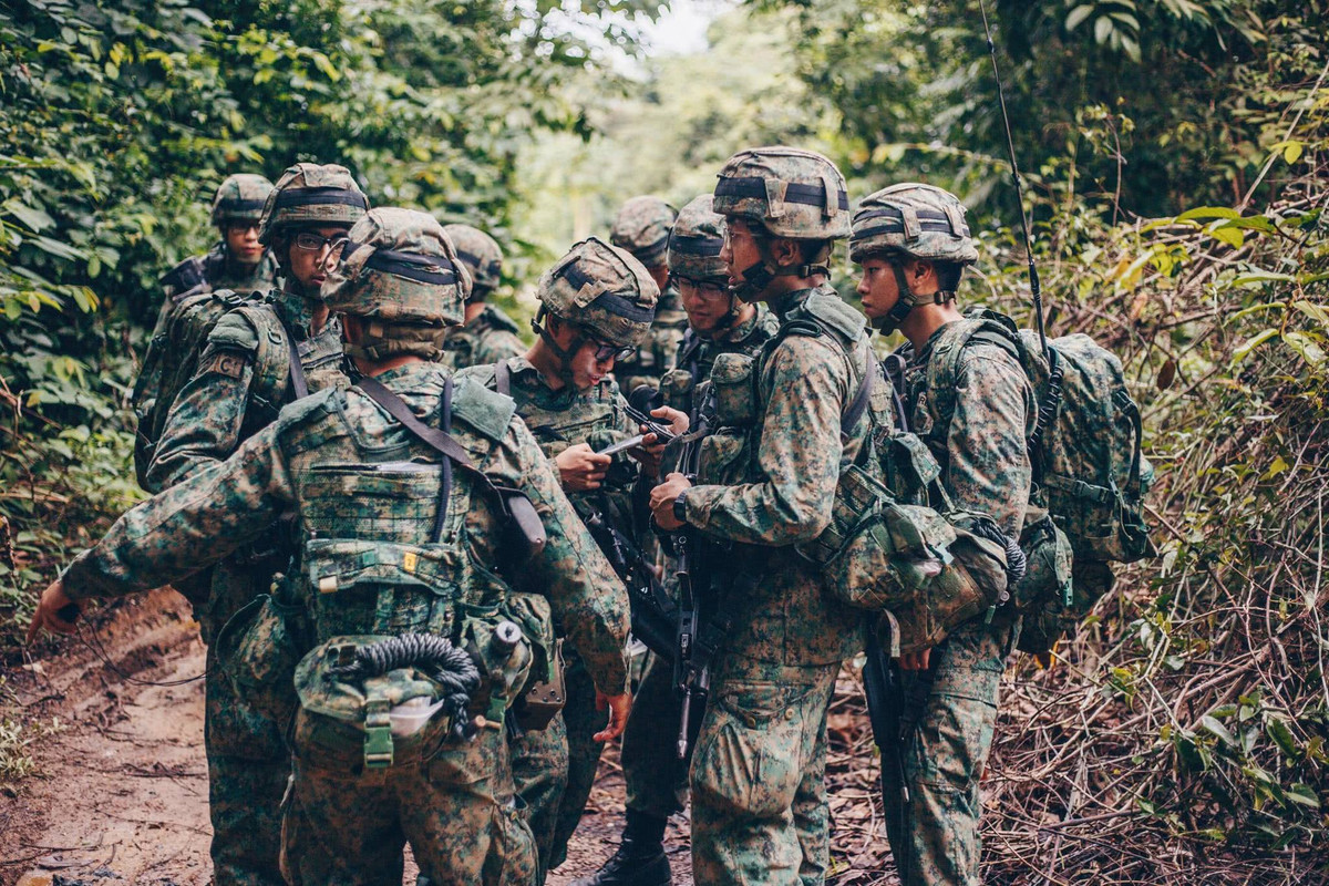 Quân đội Singapore được đánh giá rất cao, nhưng chỉ những người thực sự xuất sắc mới được tuyển chọn vào lực lượng đặc nhiệm. Đủ để thấy sức mạnh của lực lượng đặc nhiệm đến từ quốc đảo này.