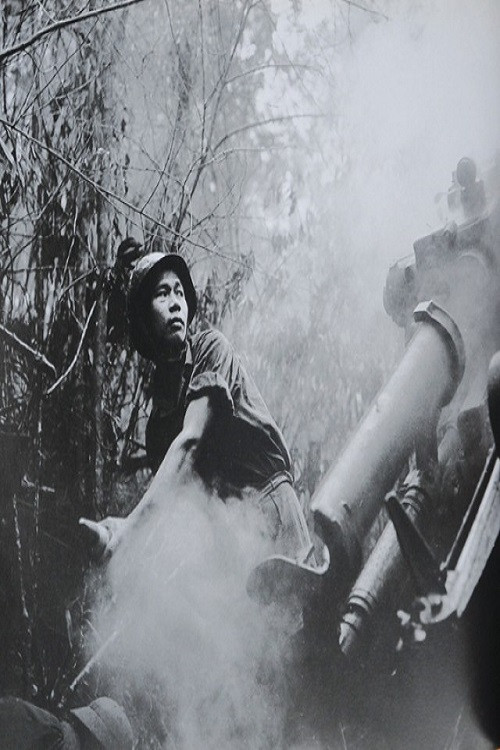 Chiếc máy bay bị bắn rơi tại chỗ khiến cho quân địch hoảng loạn, tháo chạy khỏi vùng trời Thái Nguyên. Chiến công này của Trung đoàn phòng không 210 đã được Chủ tịch Hồ Chí Minh khen ngợi, được Nhà nước tặng thưởng Huân chương Quân công hạng Nhì. Nguồn ảnh: Lương Nghĩa Dũng