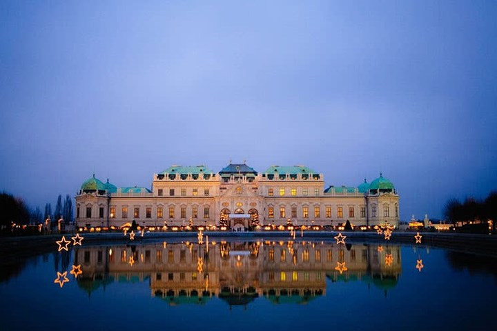 4. Áo có tỷ lệ tội phạm thấp và môi trường tự nhiên sạch sẽ. Quốc gia này thu hút hàng triệu du khách mỗi năm.