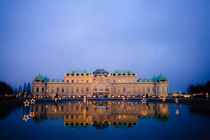 4. Áo có tỷ lệ tội phạm thấp và môi trường tự nhiên sạch sẽ. Quốc gia này thu hút hàng triệu du khách mỗi năm.