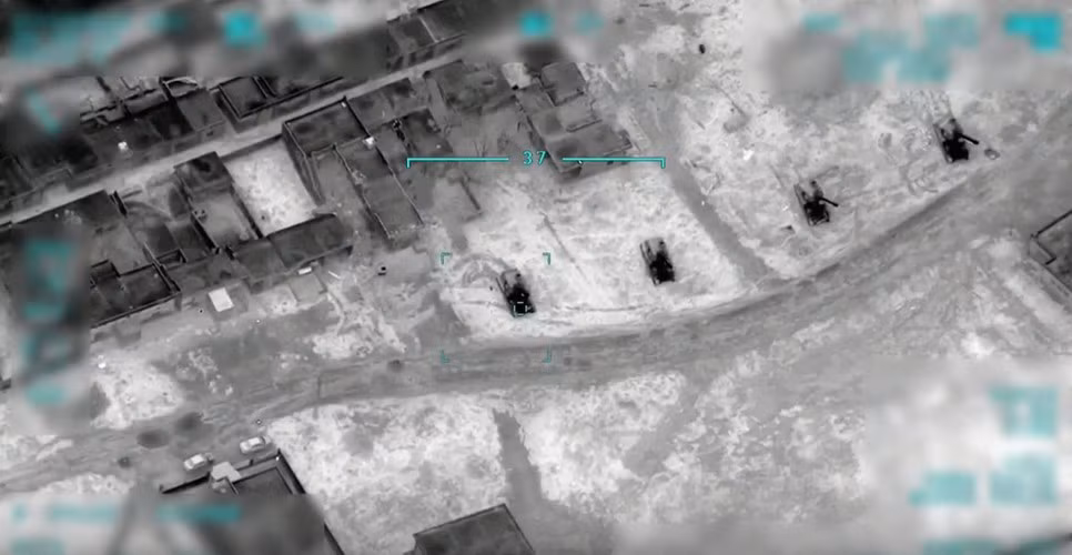 Moskva còn khẳng định những video phá hủy Pantsir-S1 do Thổ Nhĩ Kỳ đăng tải đã qua chỉnh sửa, bởi Pantsir-S1 không thể bị đối phương tiếp cận gần đến như vậy mà chẳng hề hay biết.