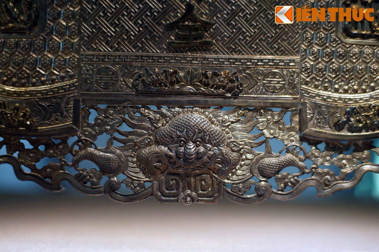 Hình tượng rồng ở trấn phong Phúc Lộc Thọ Toàn.