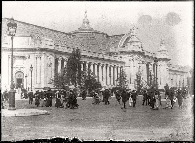 Khu Cung điện Lớn trong Triển lãm Toàn cầu ở Paris năm 1900. Ảnh: Monsieur Eugène.