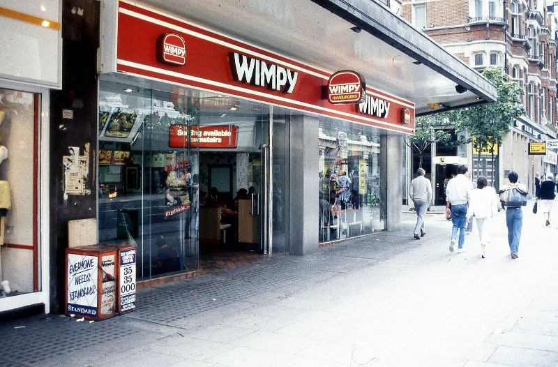 Nhà hàng Wimpy ở số 425 Oxford. Ảnh: Glen Fairweather.