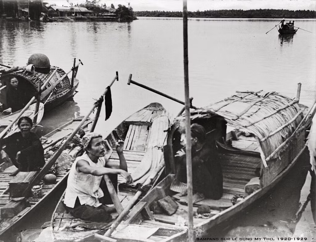 Những cư dân sống trên sông nước. Ảnh tư liệu.