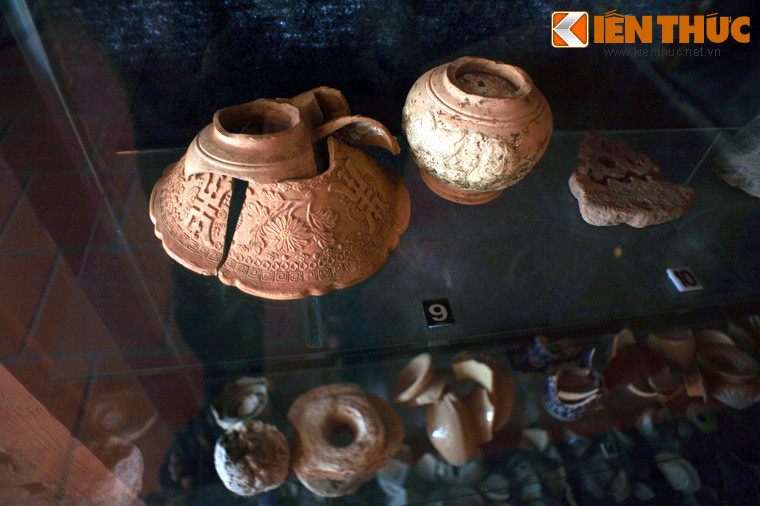 Lịch sử Phú Quốc thuở sơ khai được thể hiện qua những hiện vật gắn với liền với kỷ nguyên của Bà Kim Giao, một người phụ nữ huyền thoại đã dẫn dắt cộng đồng người Việt đầu tiên khai khẩn hòn đảo vào thế kỷ 17.