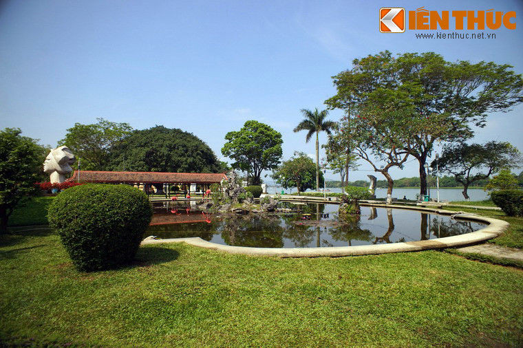 Ngày nay, bức tượng Cô gái Việt Nam - một tác phẩm nghệ thuật xuất sắc mang ý nghĩa tôn vinh người phụ nữ Việt Nam - đã trở thành một điểm nhấn văn hóa quan trọng bên bờ sông Hương của Cố đô Huế.