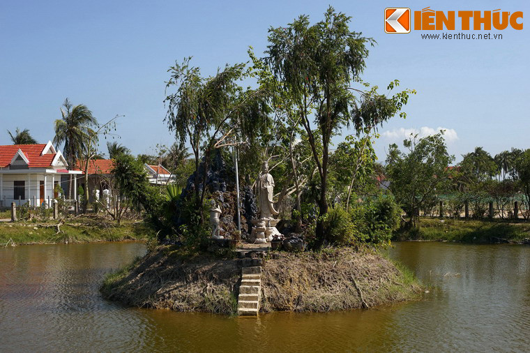 Sự hài hòa giữa kiến trúc và màu xanh thiên nhiên ở tu viện Giác Hải đem lại cho du khách một cảm giác thư thái tuyệt vời.