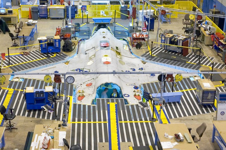 Một số ý kiến cho rằng thiếu linh kiện từ Thổ Nhĩ Kỳ, nhà sản xuất Mỹ sẽ dính đòn đau, tuy nhiên một số khác phản bác cho rằng, Ankara chỉ là nhà gia công linh kiện, mọi sáng chế đều của Mỹ, vì vậy việc chọn nhà sản xuất sẽ không mấy khó khăn.