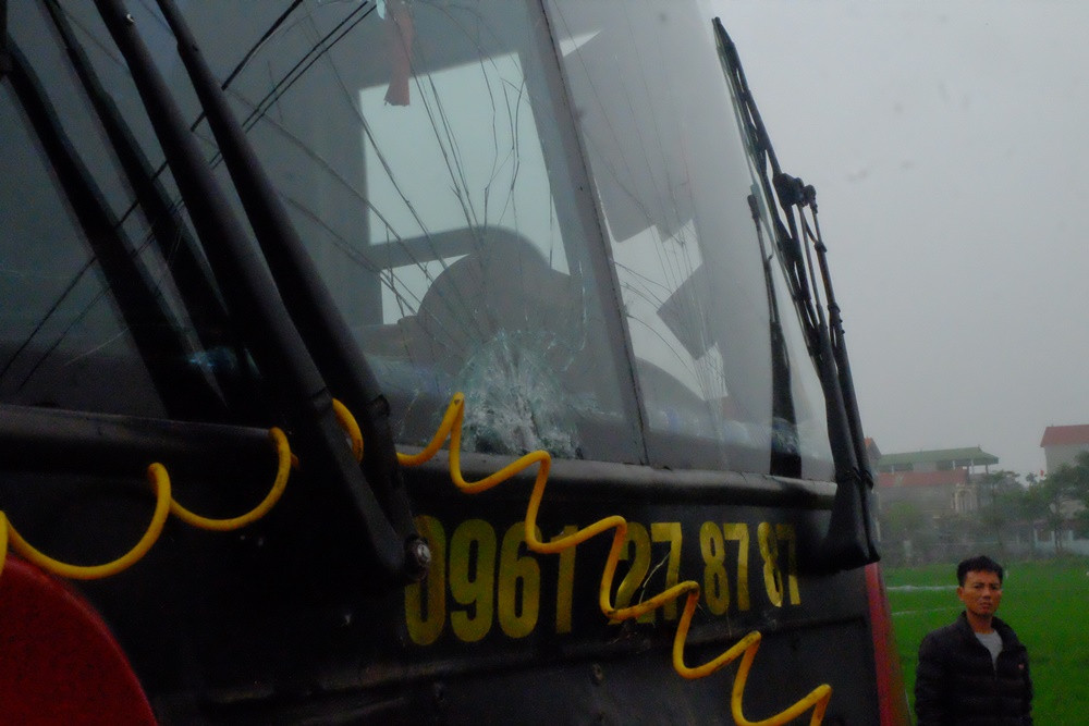 Bước đầu cơ quan Công an tỉnh Vĩnh Phúc xác định, nguyên nhân dẫn đến vụ tai nạn là do sương mù dày đặc, hạn chế tầm nhìn, lái xe không chú ý quan sát nên đâm vào đoàn người đưa tang.