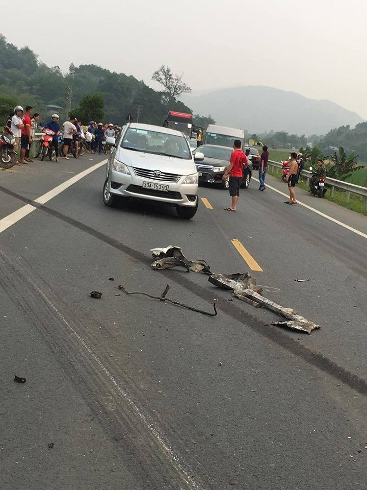 'Dau dau' xe ben, o to con nat bet, 1 nguoi tu vong-Hinh-3