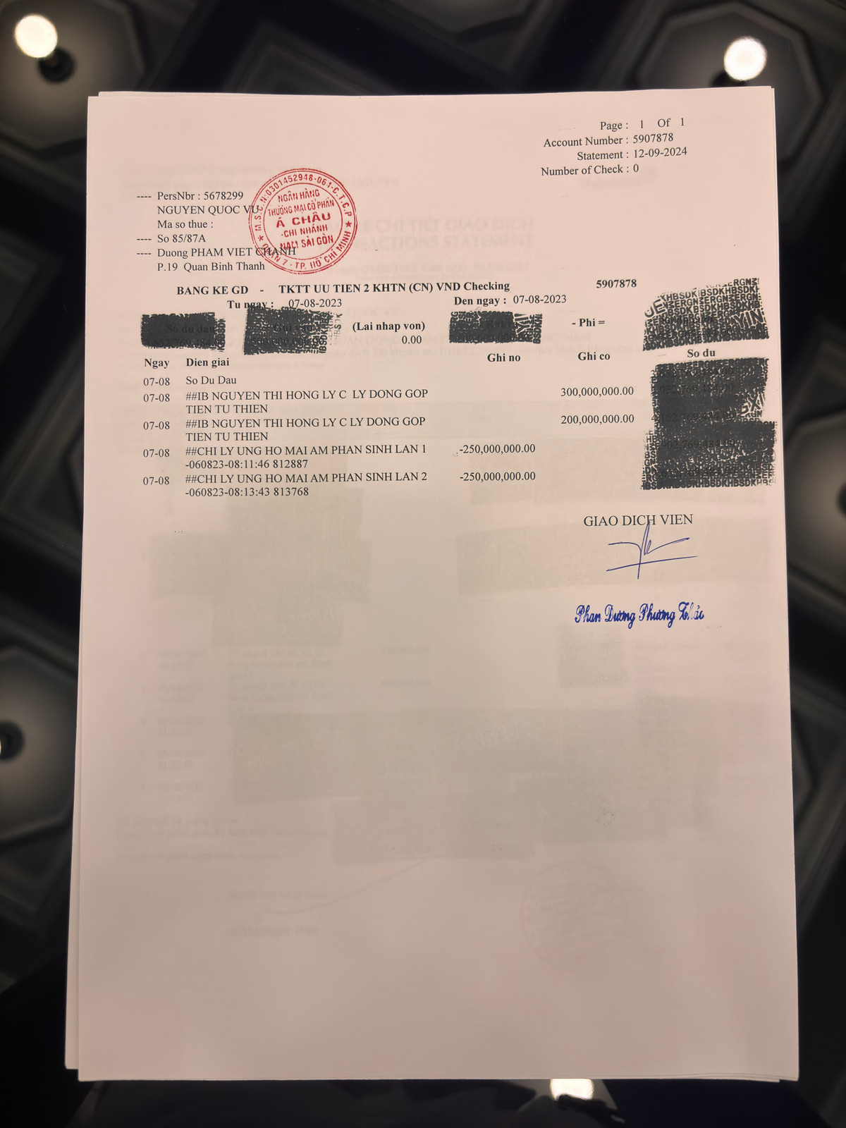 Doan Di Bang len tieng khi bi to “phong bat”, gian lan tu thien-Hinh-2