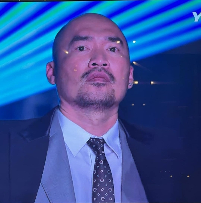 Người hâm mộ cười ngả nghiêng trước biểu cảm khắc khổ trên gương mặt ông xã Thu Trang.