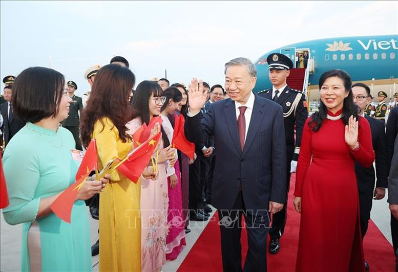 Tong Bi thu, Chu tich nuoc To Lam gap go cong dong nguoi Viet Nam tai Trung Quoc-Hinh-5