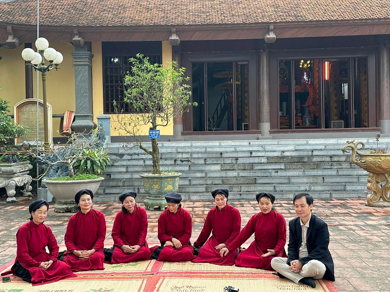 Nha nghien cuu am nhac Nguyen Quang Long gioi thieu di san hat Xoan