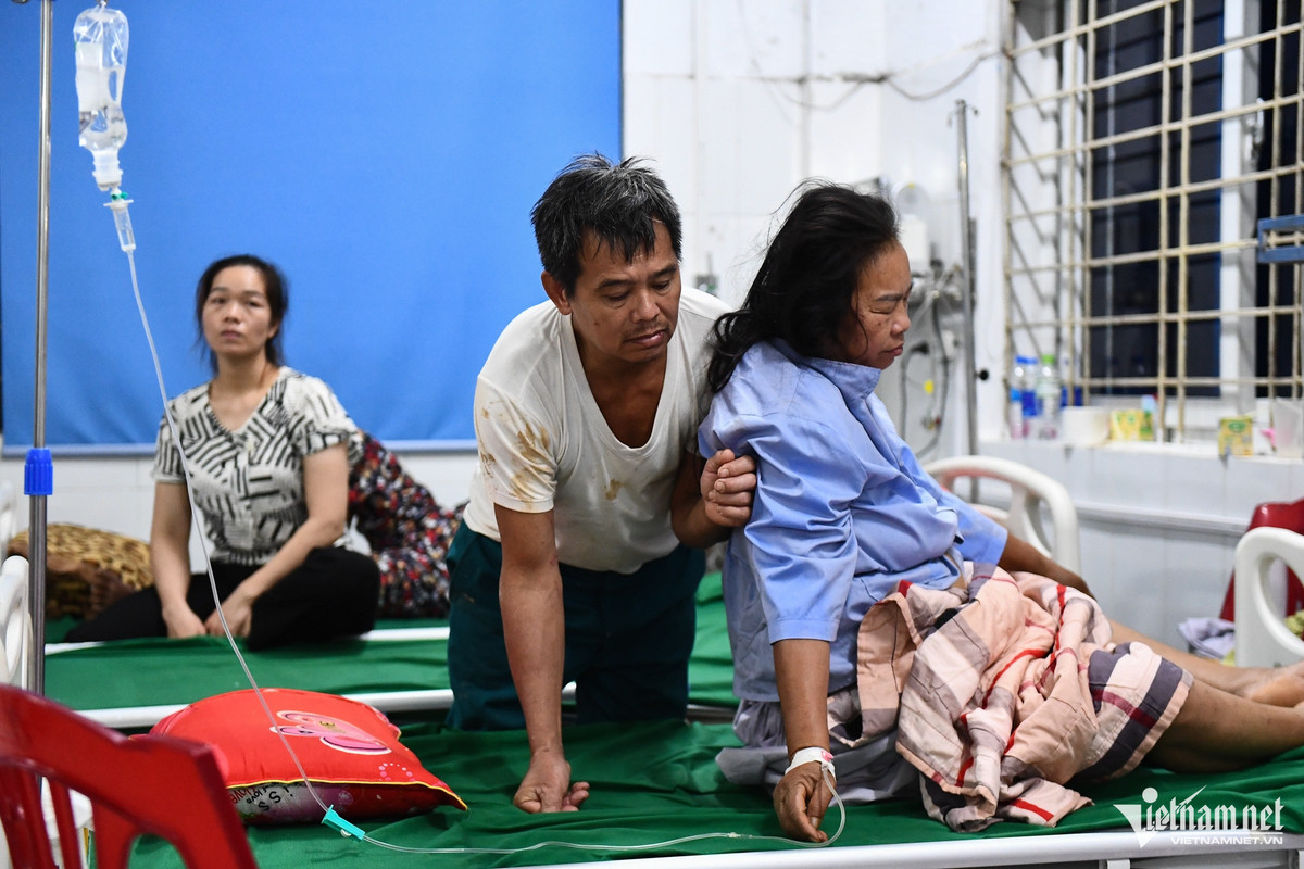 Đa số các bệnh nhân tại đây đều bị sây sát nặng ngoài da và một số tổn thương khác. 10 bệnh nhân có tình trạng nặng hơn đã được chuyển lên tuyến trên để điều trị.