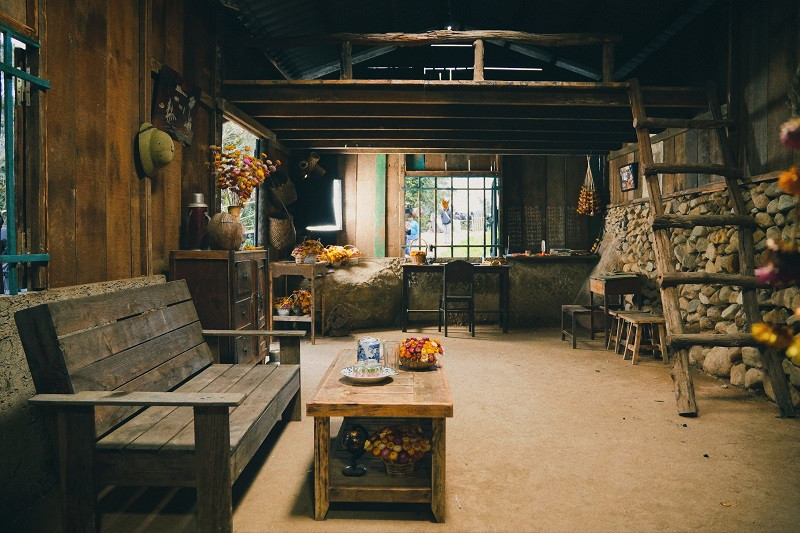 Ly Hai tiet lo hau truong phim 