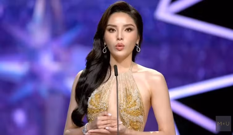 Trong phần thi phụ, Top 3 lần lượt trả lời chung một câu hỏi: “Các cuộc thi hoa hậu bản chất chỉ là giải trí. Người đẹp đăng quang không thể đại diện cho vẻ đẹp phụ nữ của cả một đất nước. Bạn đồng ý hay phản đối quan điểm này?”. Ảnh chụp màn hình