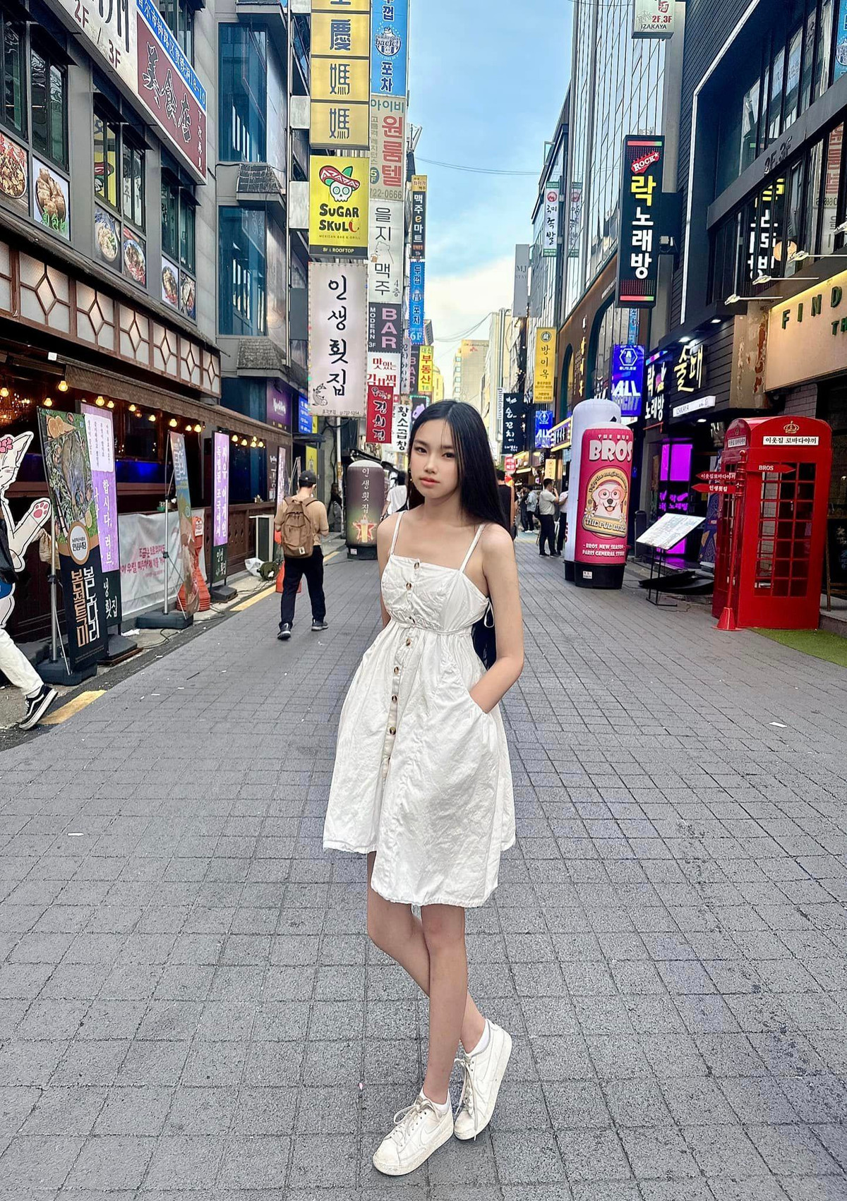 Nữ siêu mẫu đã hỏi sở thích của các con sau đó lên lịch trình đi du lịch cho cả gia đình.