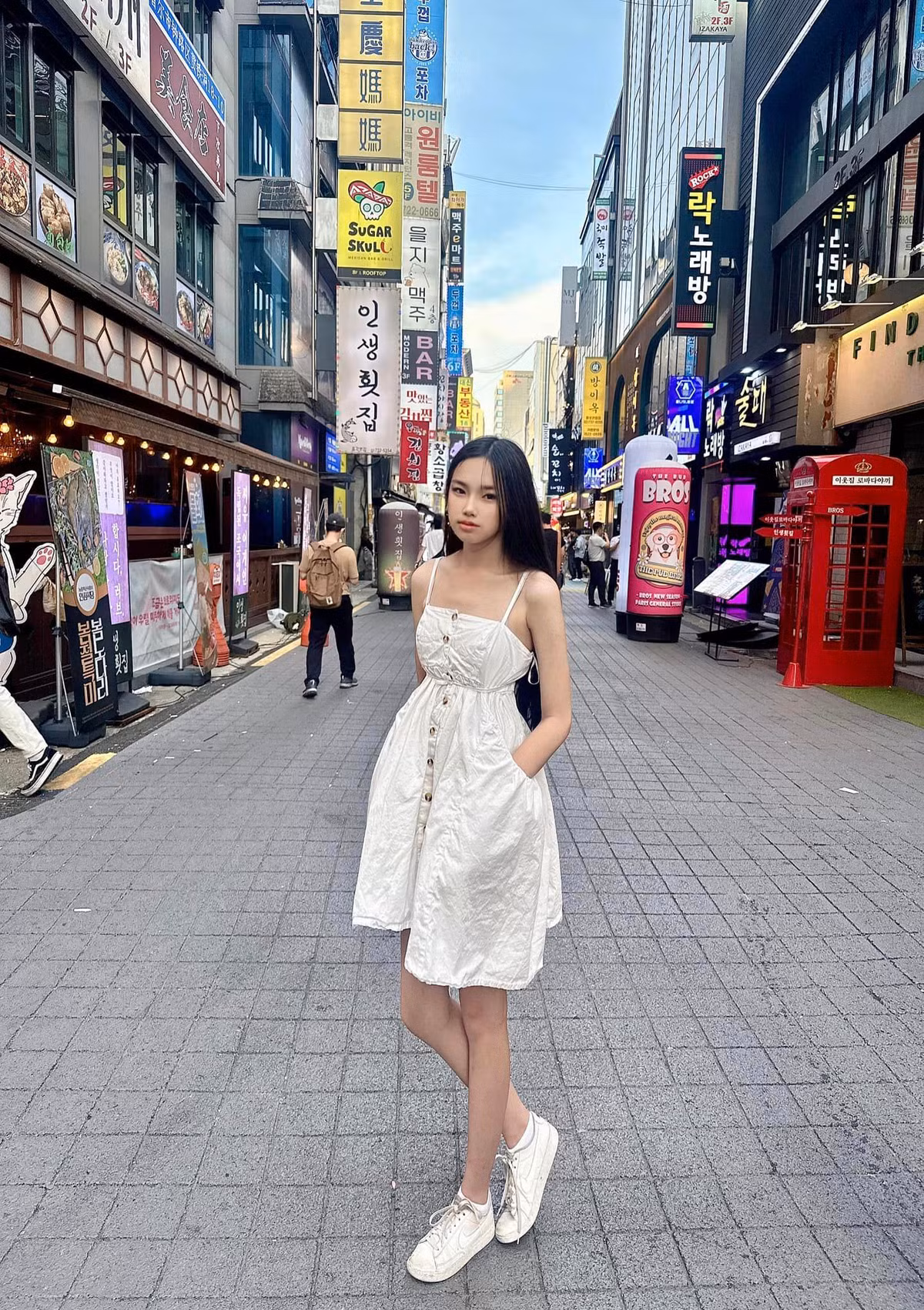 Nữ siêu mẫu đã hỏi sở thích của các con sau đó lên lịch trình đi du lịch cho cả gia đình.