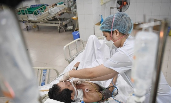 Phoi trang xoa vi mac cum A: Dieu tri, kieng gi nhanh hoi phuc?