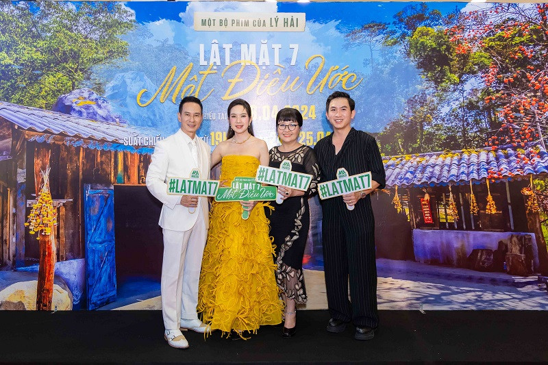 Cách đây ít hôm, bộ phim vừa được công bố là phần phim Lật mặt có số vé đặt trước cao nhất, đạt 22.000 vé chỉ sau 3 ngày mở bán.