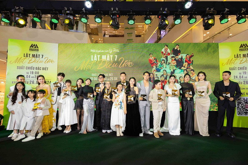 Lật mặt 7: Một điều ước có suất chiếu sớm ngay từ 19h ngày 24 - 25/4, chính thức công chiếu từ 26/4 và sẽ có cinetour xuyên suốt dịp lễ 30/4 cũng như các tỉnh thành khác trong tháng 5.