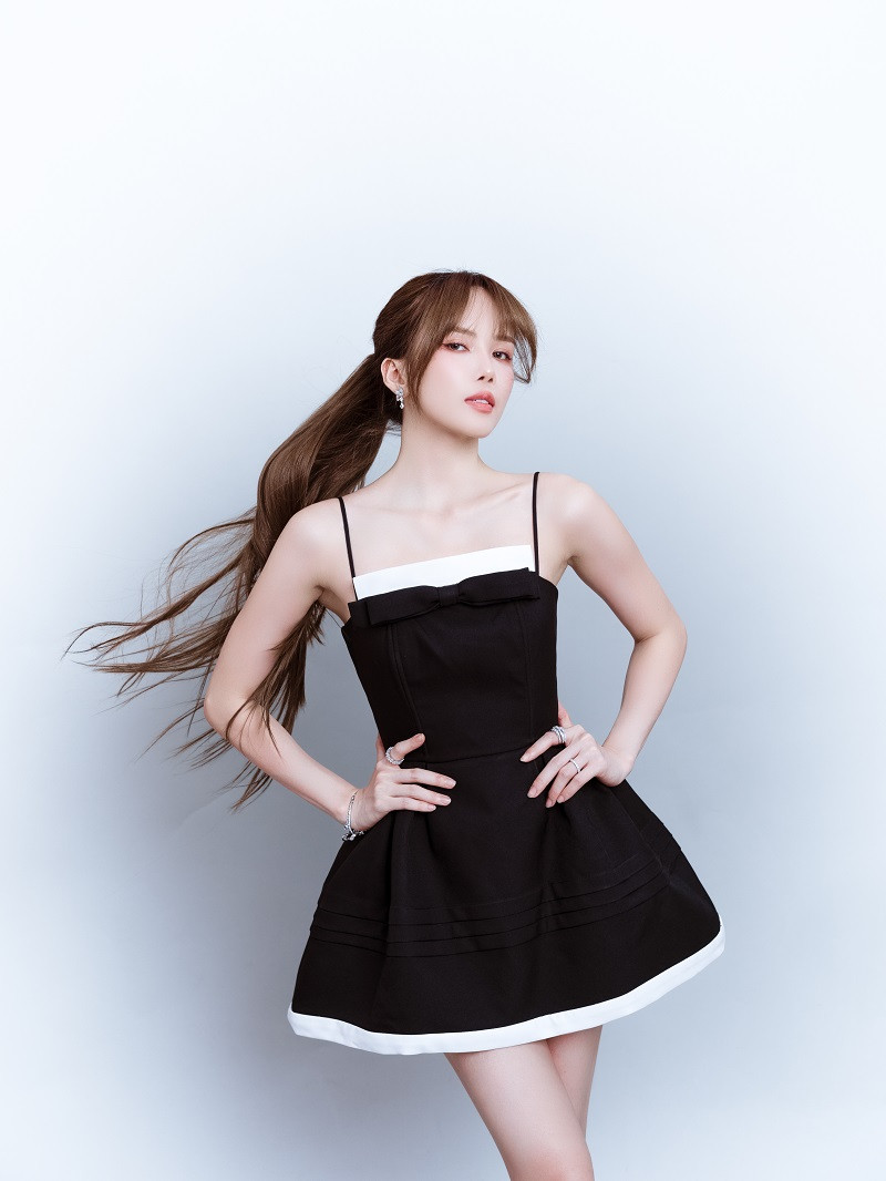 Minh Hang duoc chong dai gia ung ho tham gia Chi dep dap gio-Hinh-2