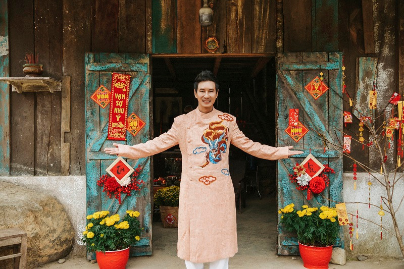 Sau gần 2 tháng miệt mài “chạy đua” cùng tiến độ, “Lật mặt 7: Một điều ước” đã hoàn tất những cảnh quay cuối cùng.