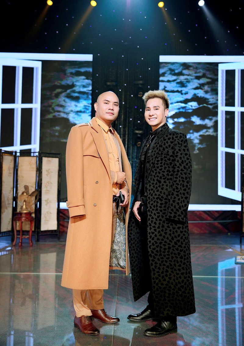 A Tuan tung ca khuc “The gioi de anh lo” cho ngay le tinh nhan