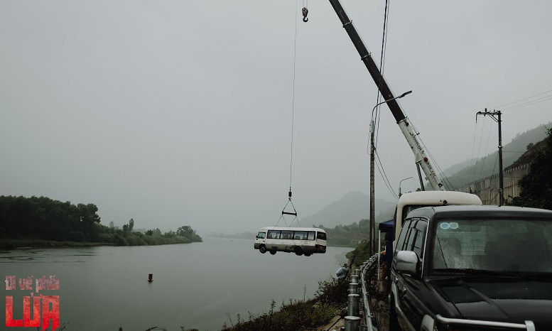 Nghet tho voi hau truong canh quay nguy hiem trong 