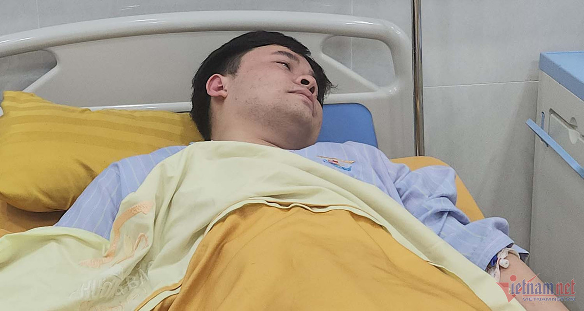 Phút giây kinh hoàng của người sống sót vụ tai nạn ở Tuyên Quang - Hình 3 Phut giay kinh hoang cua nguoi song sot vu tai nan o Tuyen Quang-Hinh-3