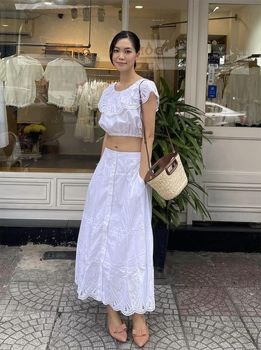 Trong số các hoa hậu thì Thùy Dung là người sống kín tiếng, ít tham gia showbiz. Năm 2019, cô sang California, Mỹ định cư sau một thời gian du học tại đây. Cô vẫn thường xuyên đi về giữa Mỹ và Việt Nam. (Ảnh: Tiền phong)