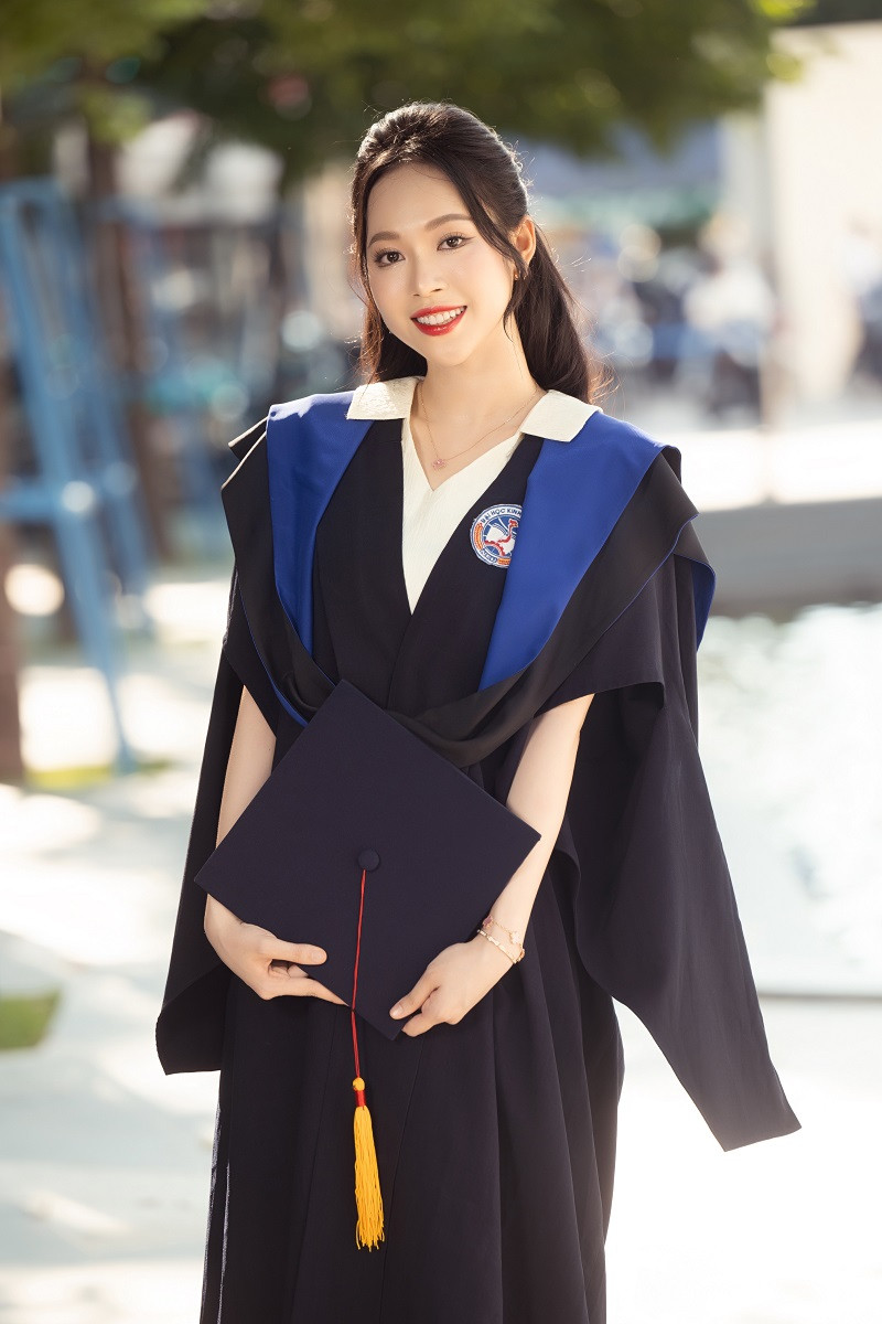 Về những định hướng nghề nghiệp trong tương lai, Trịnh Thùy Linh chia sẻ bản thân mong muốn mở một doanh nghiệp hay kinh doanh lĩnh vực nào đó trong tương lai không xa.