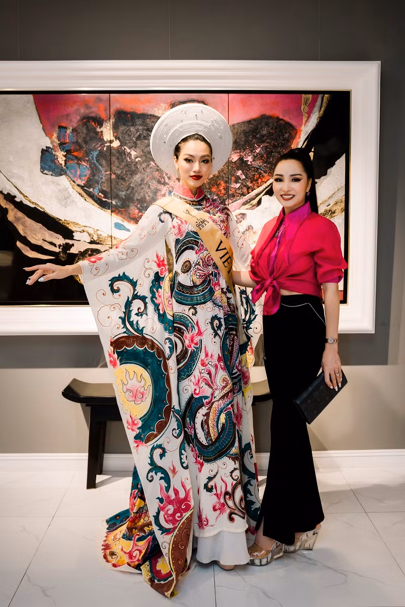 Bên cạnh đó, mấn đội đầu của mọi người cũng có sự khác biệt, mỗi người một vẻ mười phân vẹn mười.