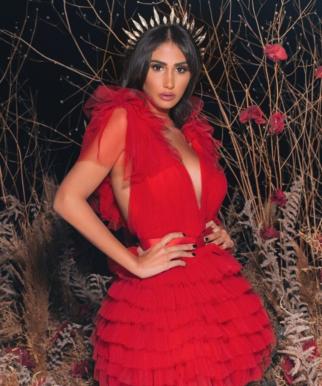 Hoa hậu Quốc tế Li Băng đam mê du lịch và duy trì lối sống tích cực, năng động. Cô yêu thiên nhiên và thích đọc sách.