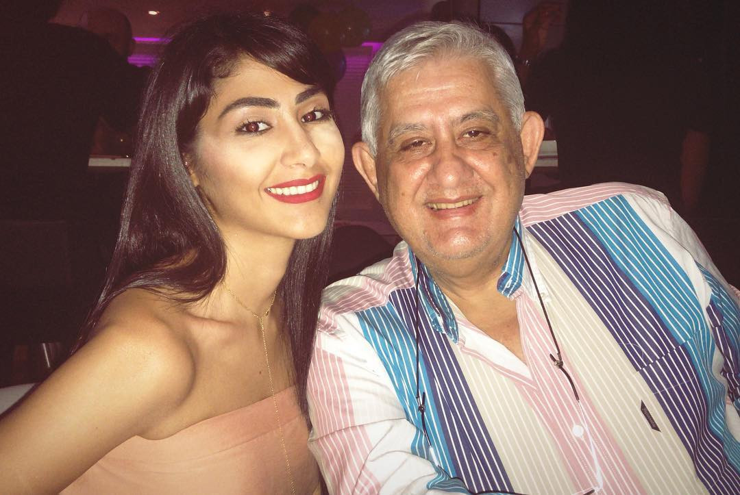 Trong thời gian rảnh, cô luôn dành thời gian trò chuyện và đi chơi cùng gia đình. “Cha là người bạn thân nhất của tôi,” Dima từng chia sẻ.