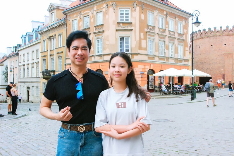 Tai nang nhi den tu Ban Lan gay an tuong trong liveshow Ngoc Son