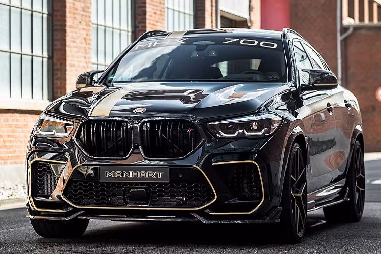 Cách đặt tên các bản độ của Manhart luôn rất chân phương, trong đó MH là viết tắt của Manhart, BMW X6 Competition mới là tên xe nguyên bản và 700 là công suất tối đa sau khi đã được điều chỉnh.