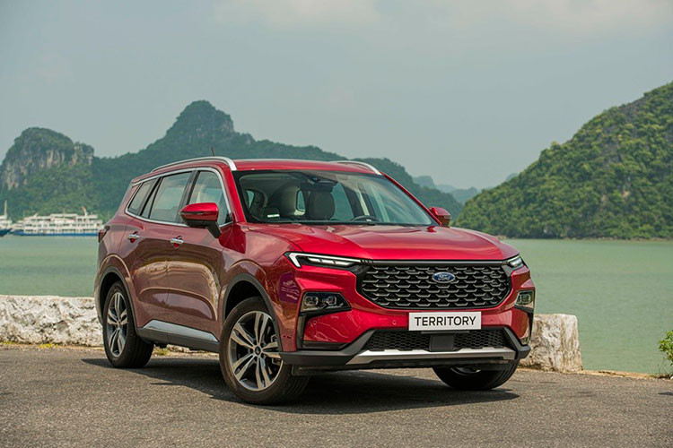 Diem mat SUV/CUV pho thong dang mua nhat thi truong oto Viet