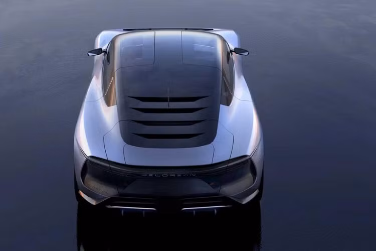 DeLorean Alpha-5 sẽ được sản xuất giới hạn 88 chiếc, với phiên bản coupe thể thao trang bị V8 sẽ được làm sau. Nếu mọi thứ diễn ra theo đúng kế hoạch, dòng sản phẩm mở rộng chắc chắn sẽ còn bao gồm một bản sedan chạy điện và thậm chí là một bản SUV chạy bằng hydro.