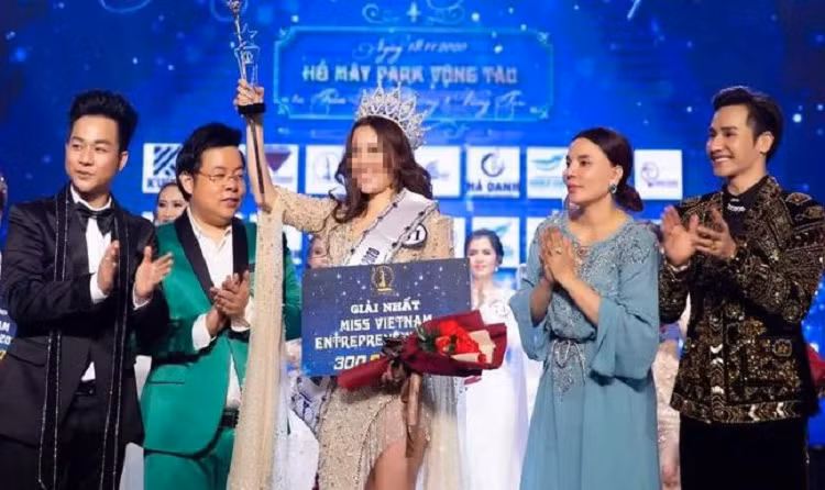 Truy tim giam doc cong ty to chuc thi hoa hau 