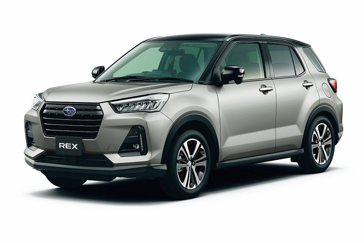 Trên thực tế, mẫu xe SUV Subaru REX 2023 chỉ là phiên bản đổi tên và thay logo của Toyota Raize, tương tự Daihatsu Rocky và Perodua Ativa. Như vậy, đây là "anh em song sinh" thứ 3 của Toyota Raize được bán ra thị trường. REX quay trở lại thị trường nhằm lấp khoảng trống do người anh em Subaru XV thế hệ mới để lại.