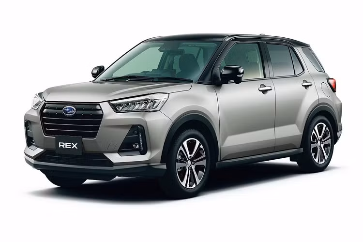 Trên thực tế, mẫu xe SUV Subaru REX 2023 chỉ là phiên bản đổi tên và thay logo của Toyota Raize, tương tự Daihatsu Rocky và Perodua Ativa. Như vậy, đây là "anh em song sinh" thứ 3 của Toyota Raize được bán ra thị trường. REX quay trở lại thị trường nhằm lấp khoảng trống do người anh em Subaru XV thế hệ mới để lại.