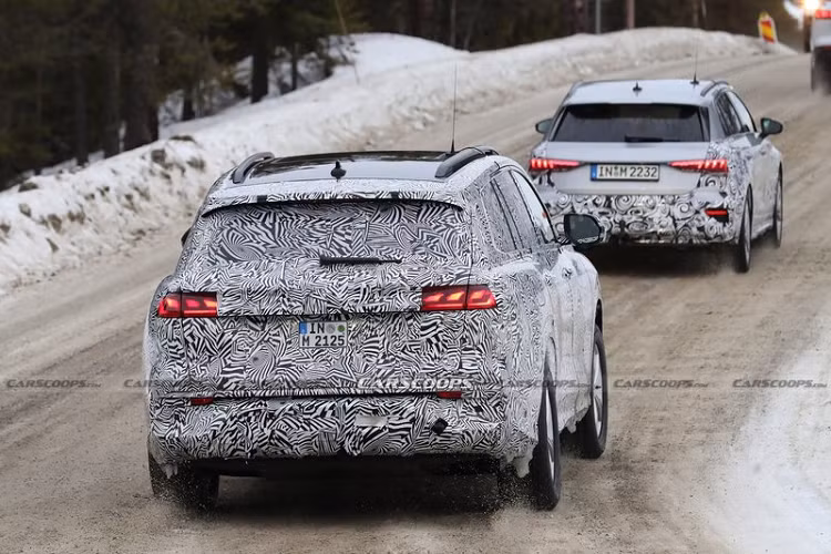 Khả năng cao Audi Q9 2023 hạng sang sẽ được phát triển riêng cho thị trường Trung Quốc, Audi là thương hiệu ôtô Đức lâu đời nhất ở đất nước này và cũng là một trong những thương hiệu "nhập khẩu" phổ biến nhất (vẫn có cả phiên bản lắp ráp nội địa).